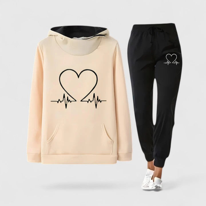 Lisette | Comfortabele hoodie-set met hartslagdetail