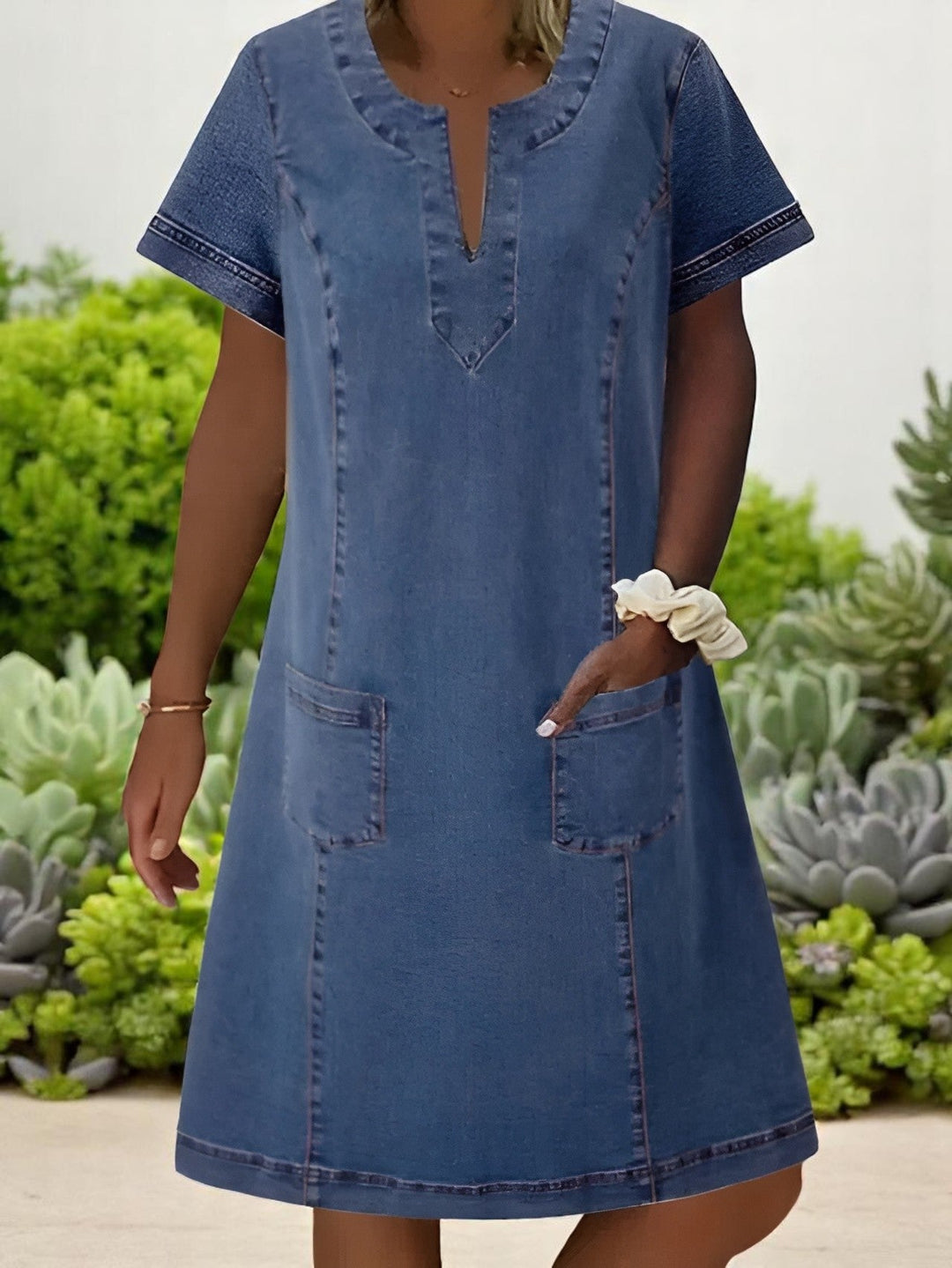 Julia | Zachte Denim Jurk met Voorzakken