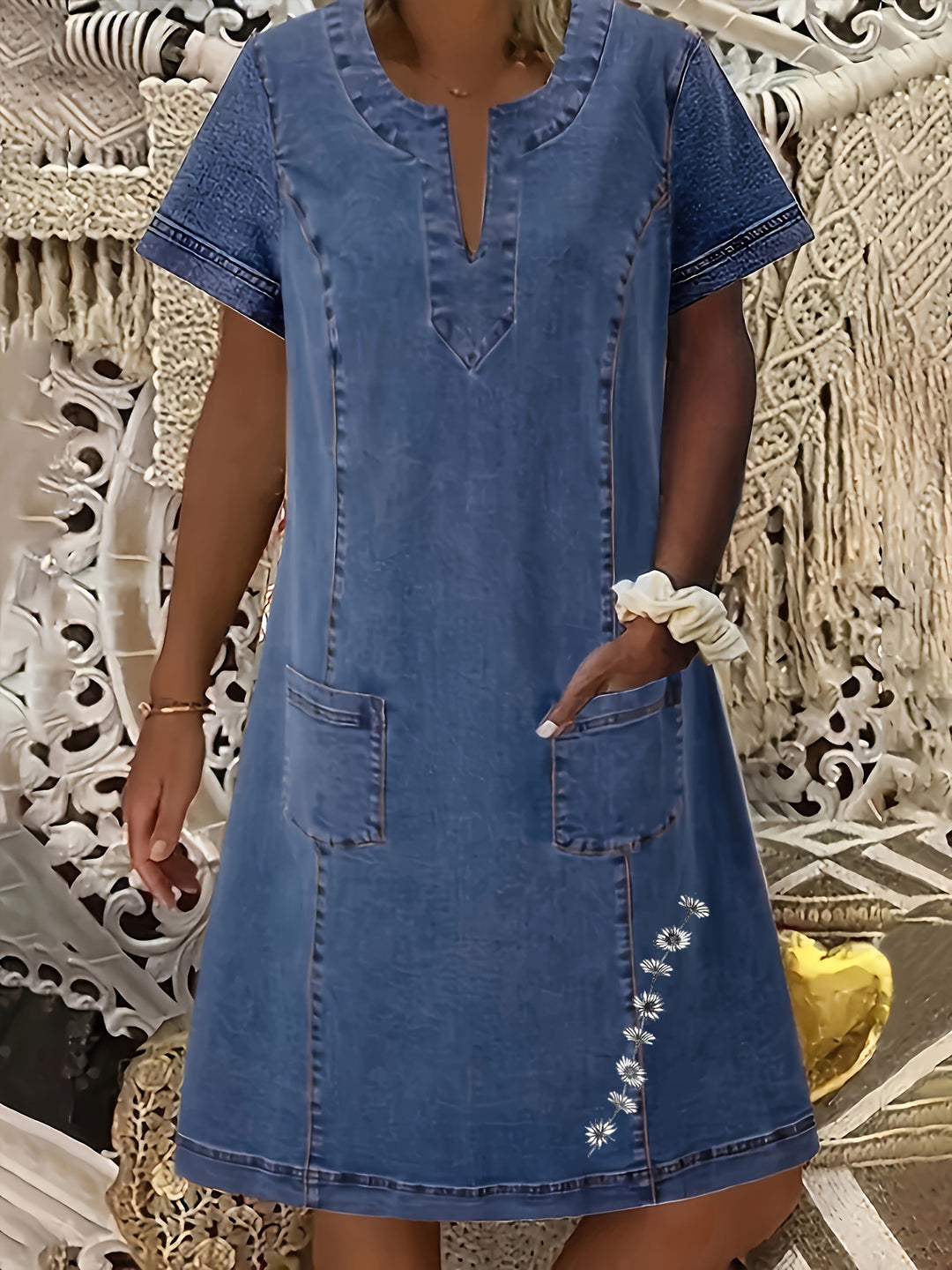 Roos | Denim Jurk met Bloemenprint & Zijzakken